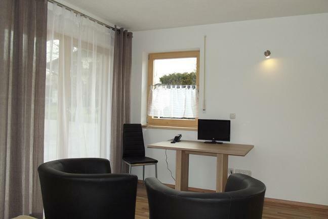 Gaestehaus Hubertus Bad Aibling Exteriör bild
